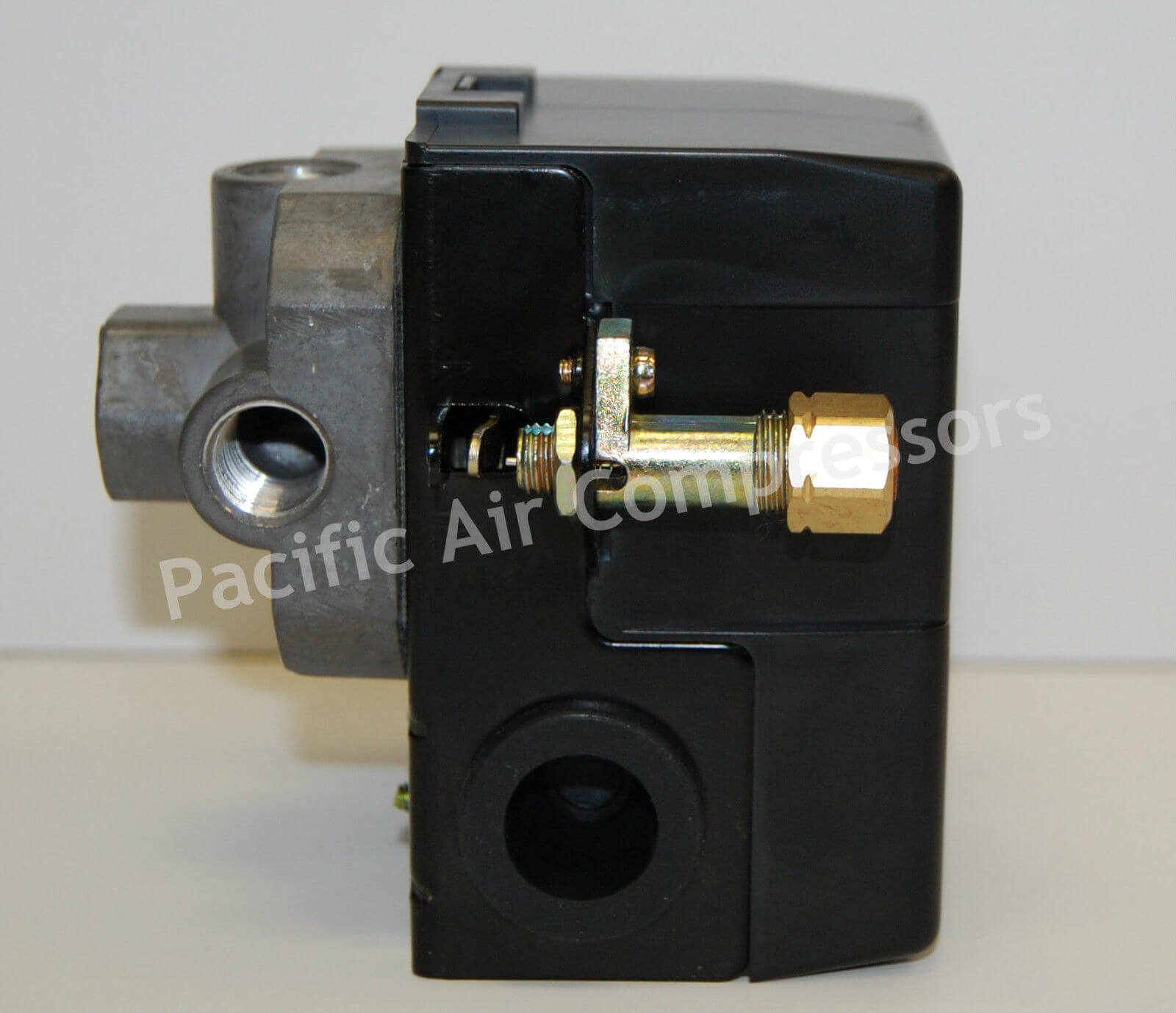 115/120 VOLT REPLACEMENT PRESSURE SWITCH. FOUR PORT. 95-125 PSI - Image 4