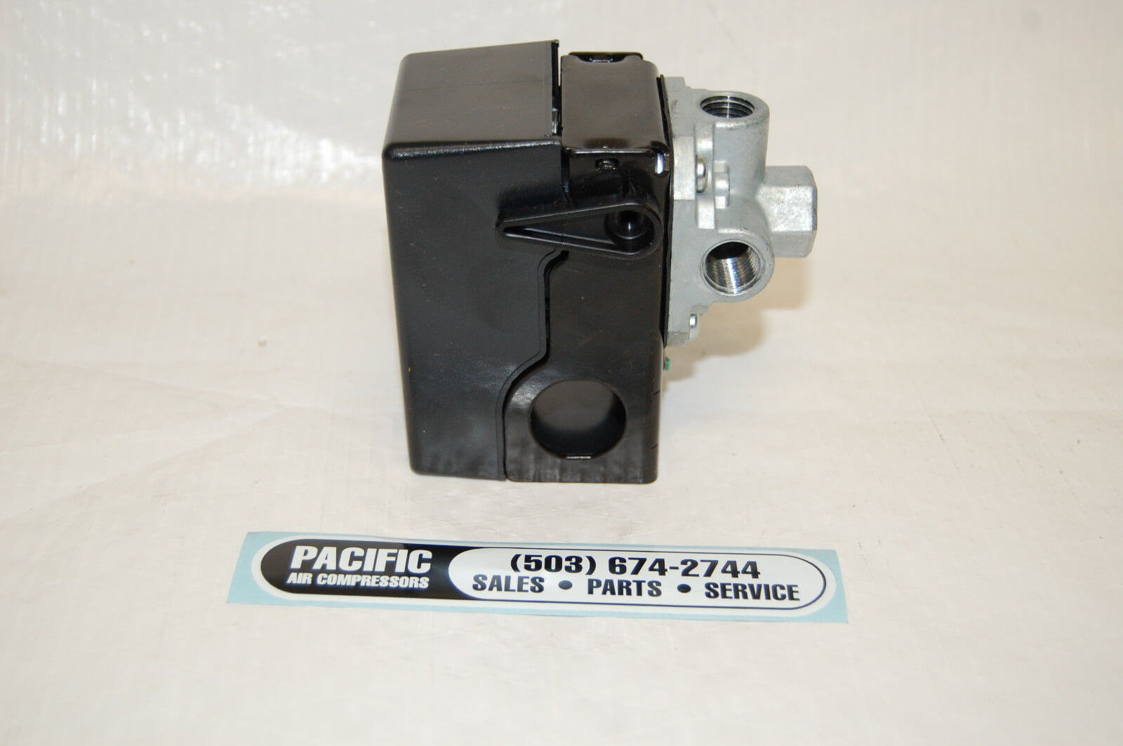 034-0140 , 034-0150 COLEMAN POWERMATE SANBORN PRESSURE SWITCH - Image 3