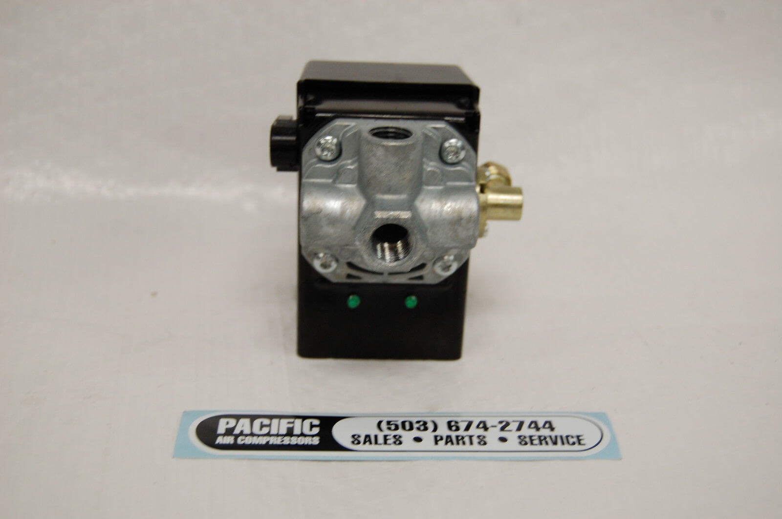 034-0140 , 034-0150 COLEMAN POWERMATE SANBORN PRESSURE SWITCH - Image 4